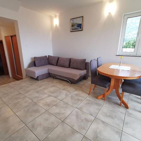 Apartments Golub Cesarica Bilik gambar